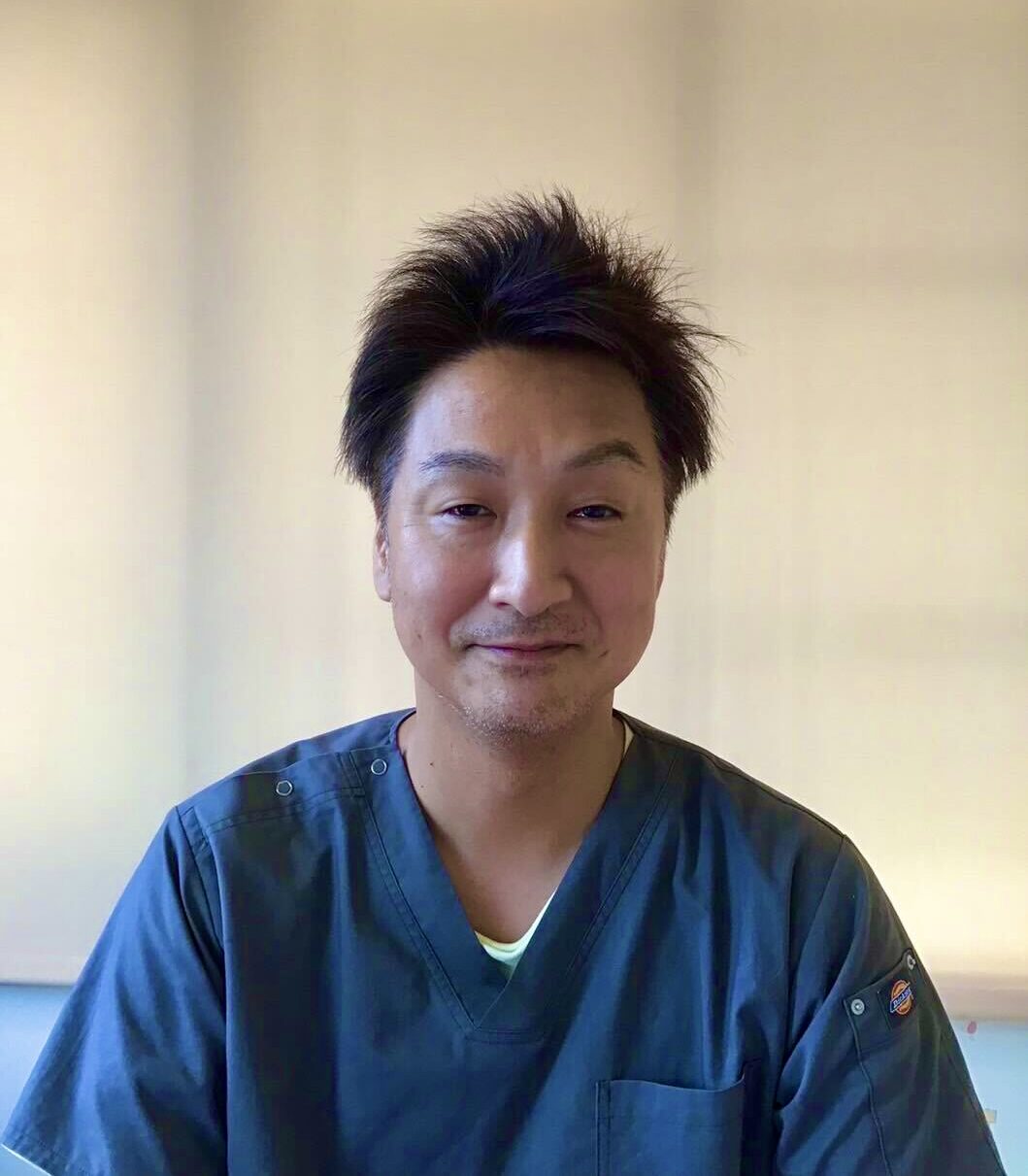 秋本泰介